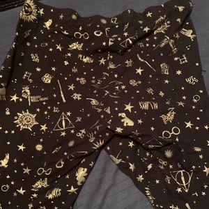 Harry Potter Torrid Leggings size 3